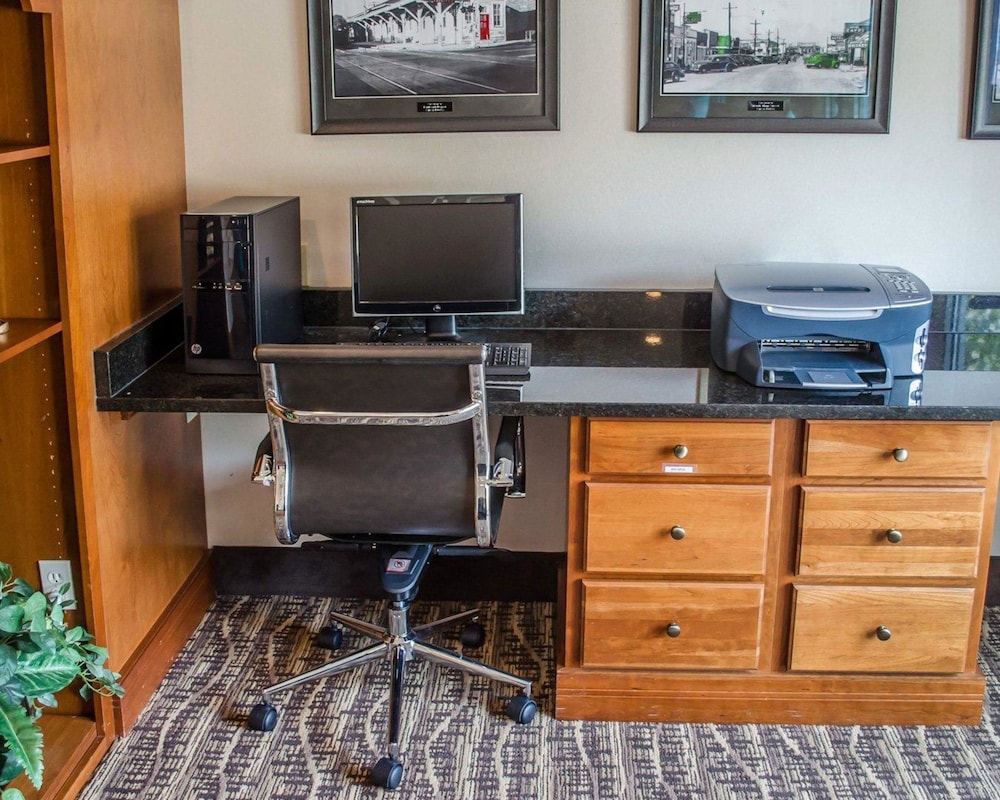 Comfort Inn & Suites Crestview South 36/43