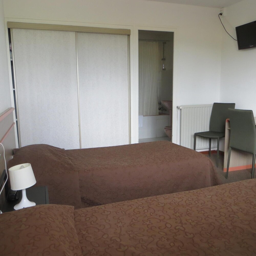 Brit Hotel Hermes 19/42