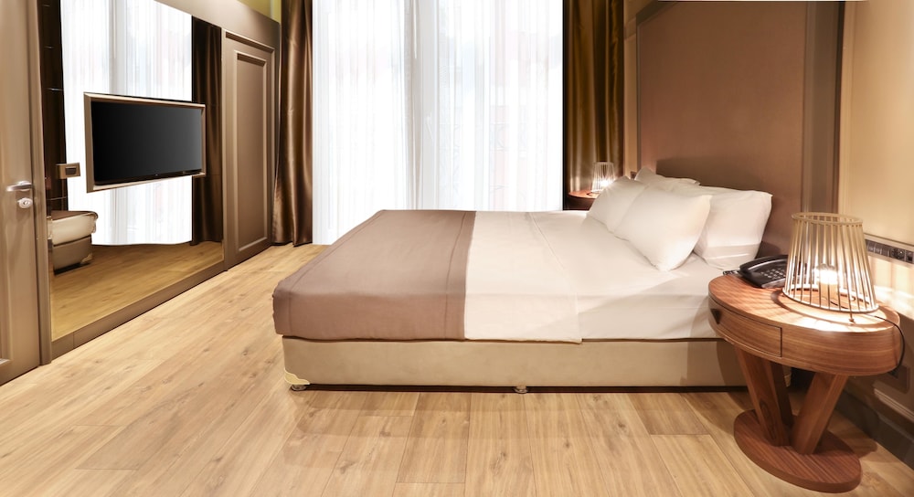 Taksim Premium Hotel 30/70