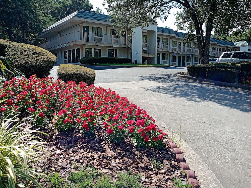 Masters Inn Doraville 5/25