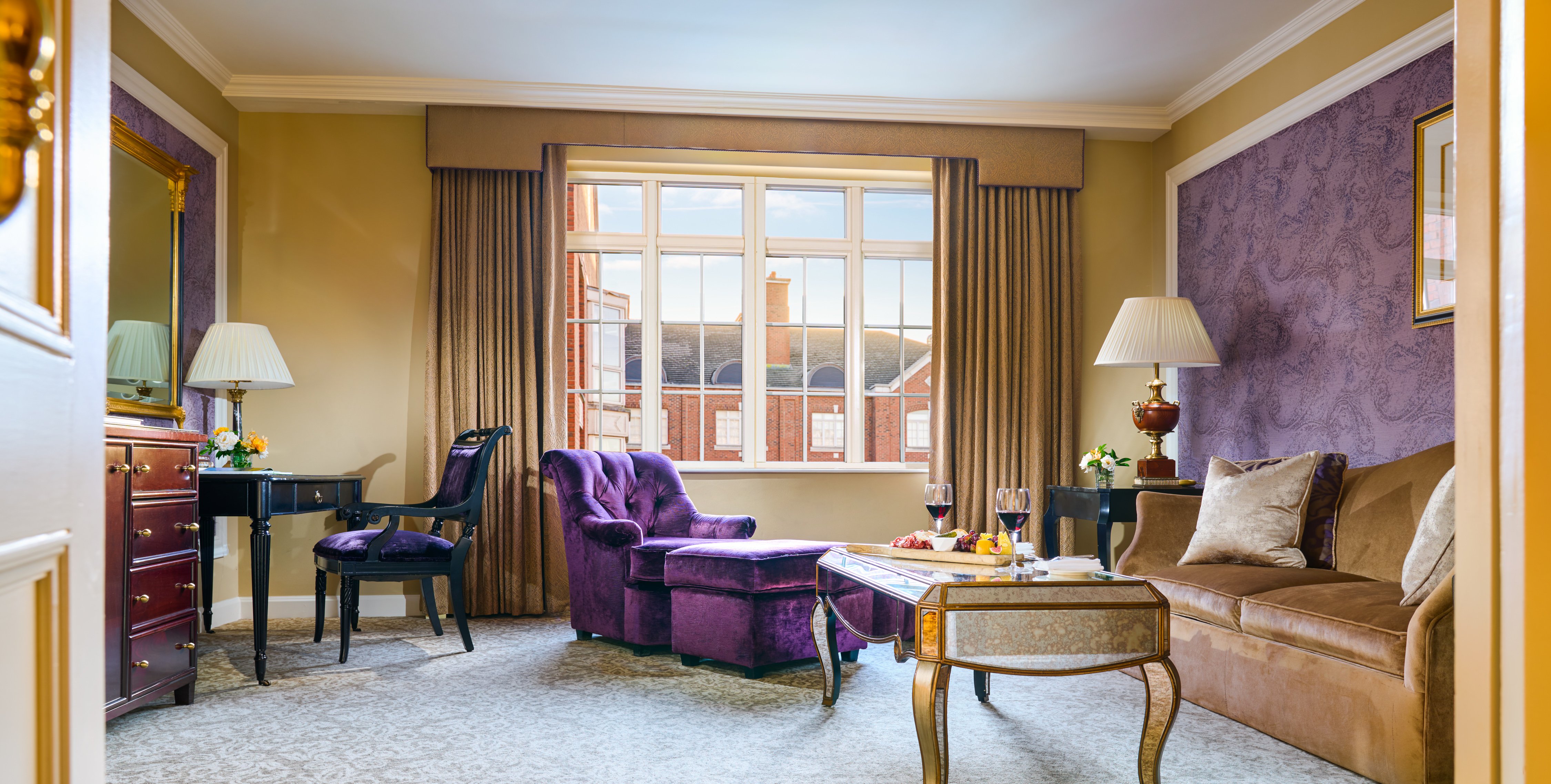 Intercontinental Dublin 47/79