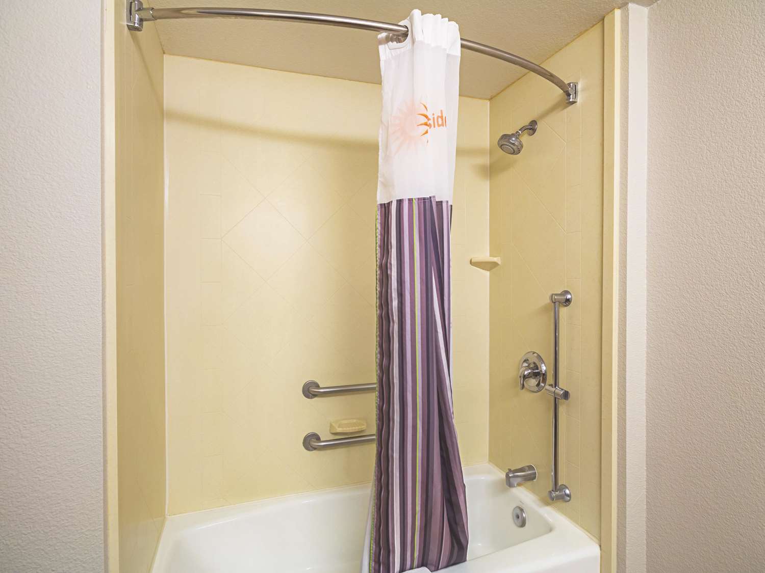 La Quinta Inn & Suites by Wyndham Fresno Northwest 43/44
