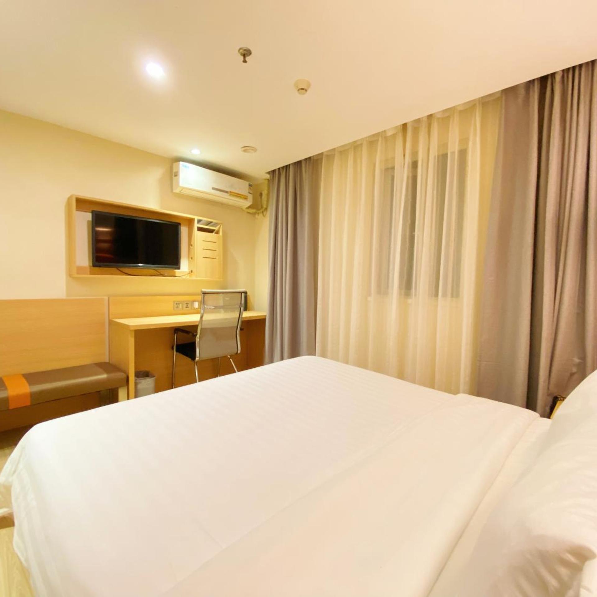 7 Days Inn (Guangzhou Chenjiaci Metro Station) 4/22