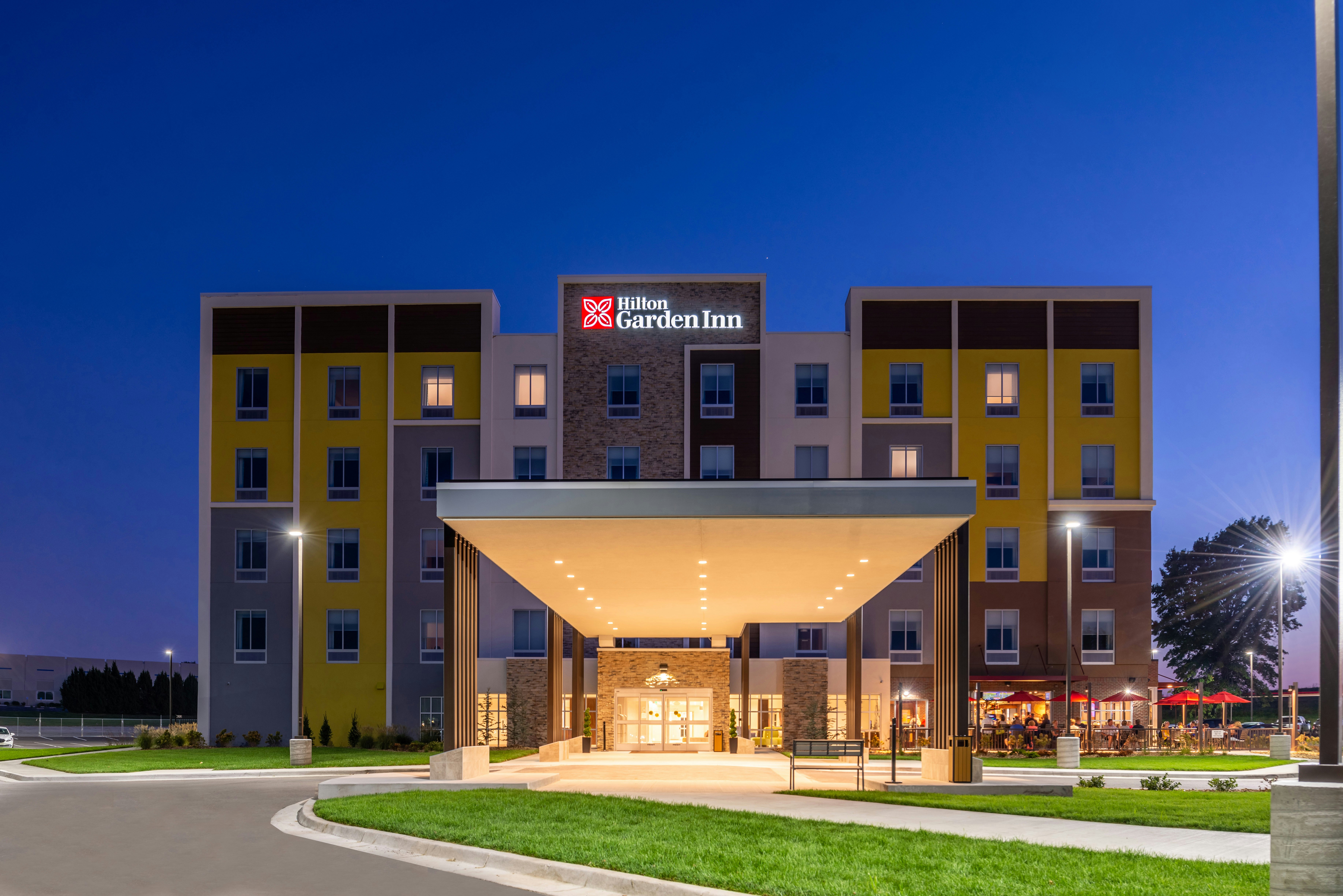 Hilton Garden Inn Kansas City Airport 2/51