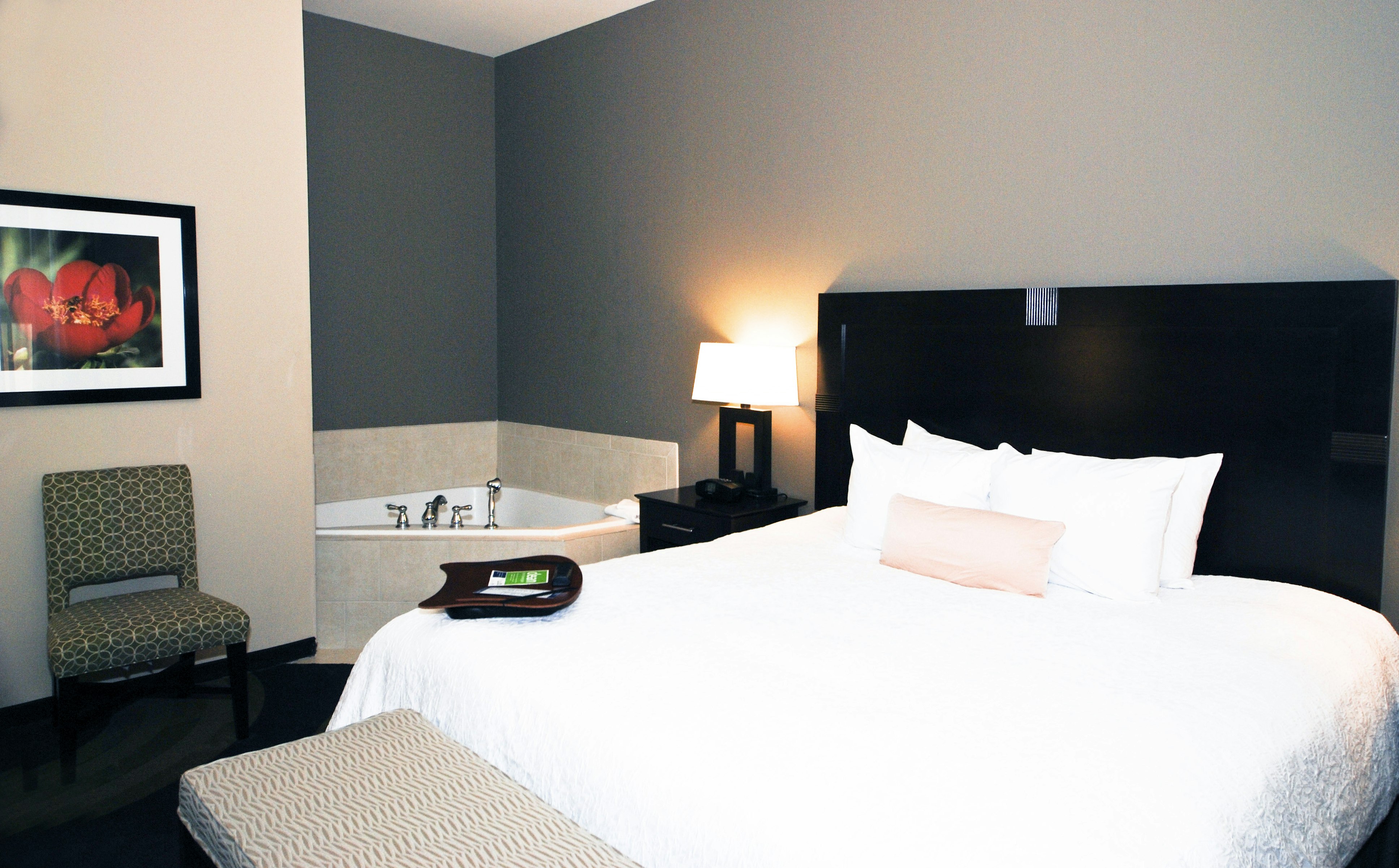 Room, King Bed