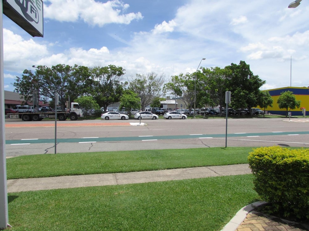 Raintree Motel Townsville 25/37