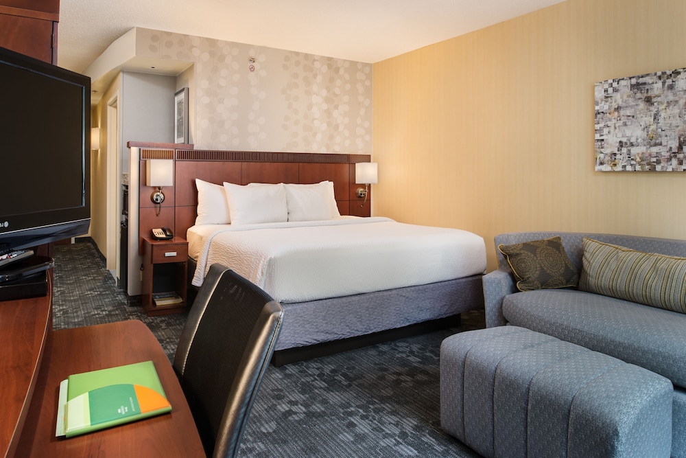 Courtyard By Marriott Hanover Lebanon 13/56