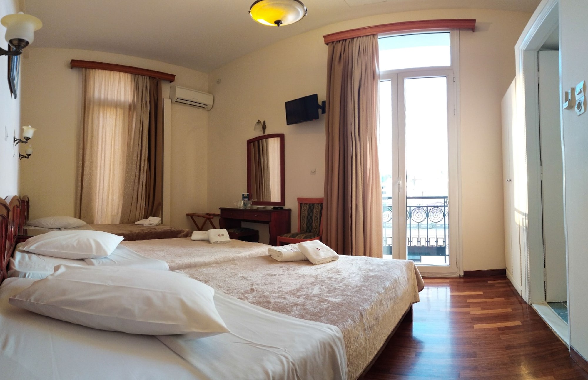 ECONOMY, TRIPLE, 3 BEDS