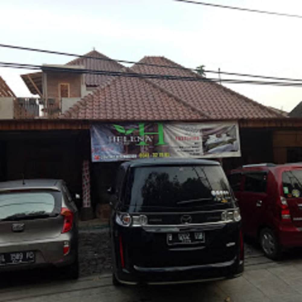 Helena Guest House 24/26