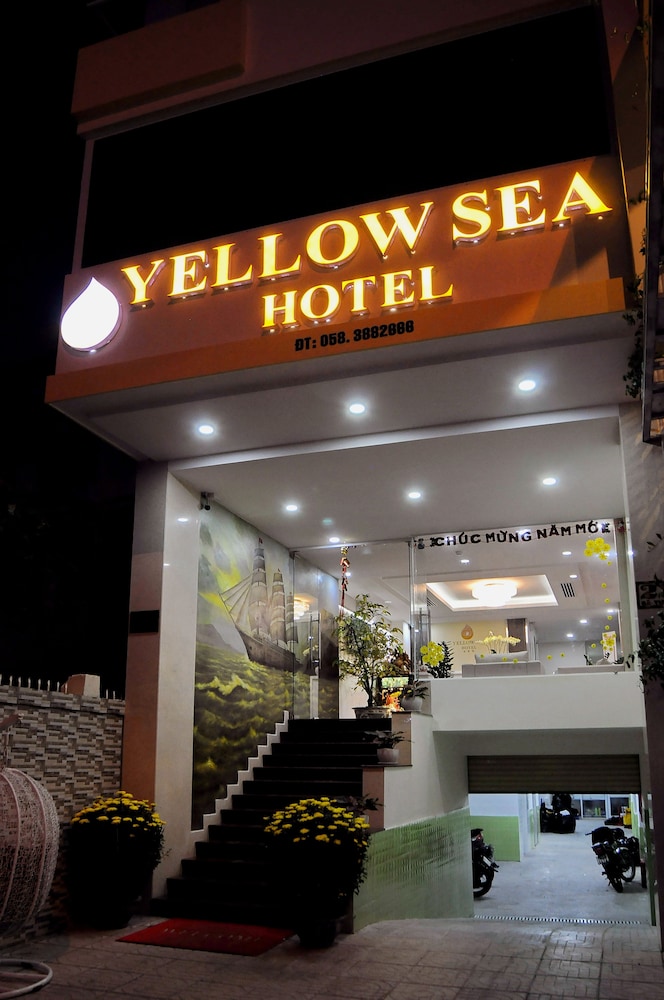 Yellow Sea Hotel 3/31