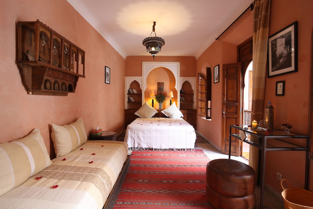 Riad Sable Chaud 8/50