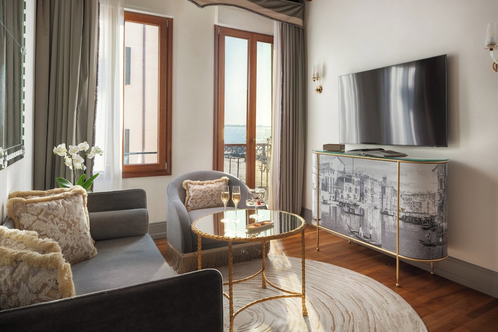 Hotel Gabrielli – Starhotels Collezione 61/80