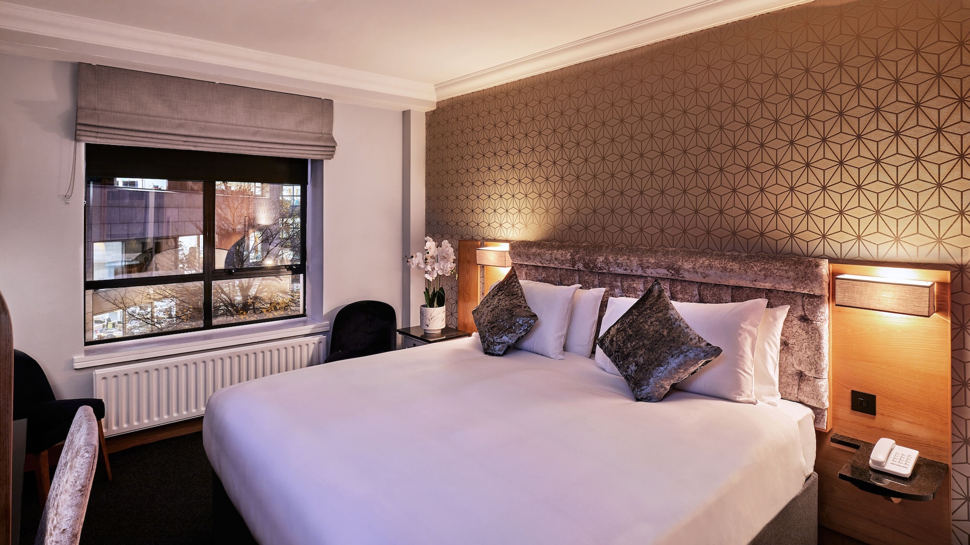 STANDARD, DOUBLE BED