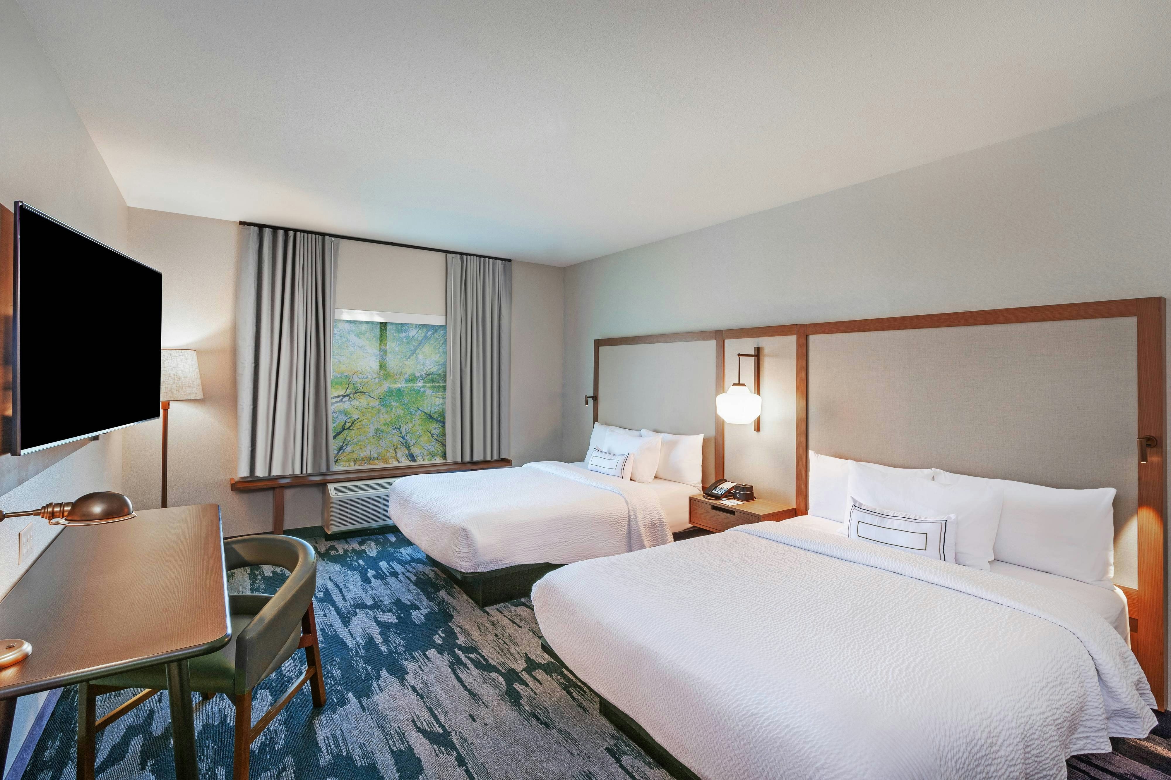 room, 2 queen beds