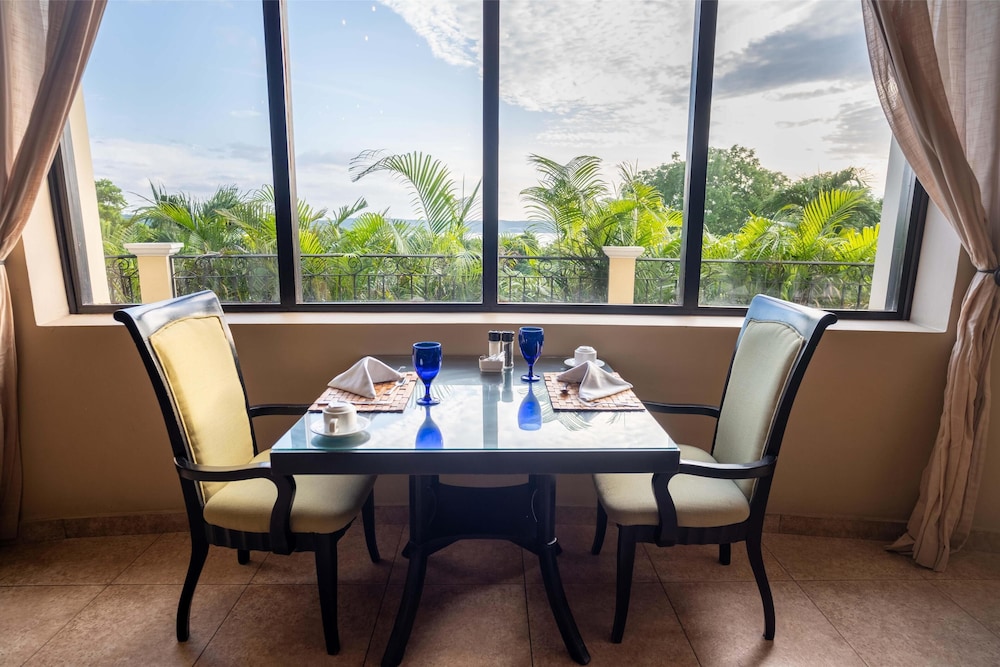 Occidental Papagayo - Adults only 66/79