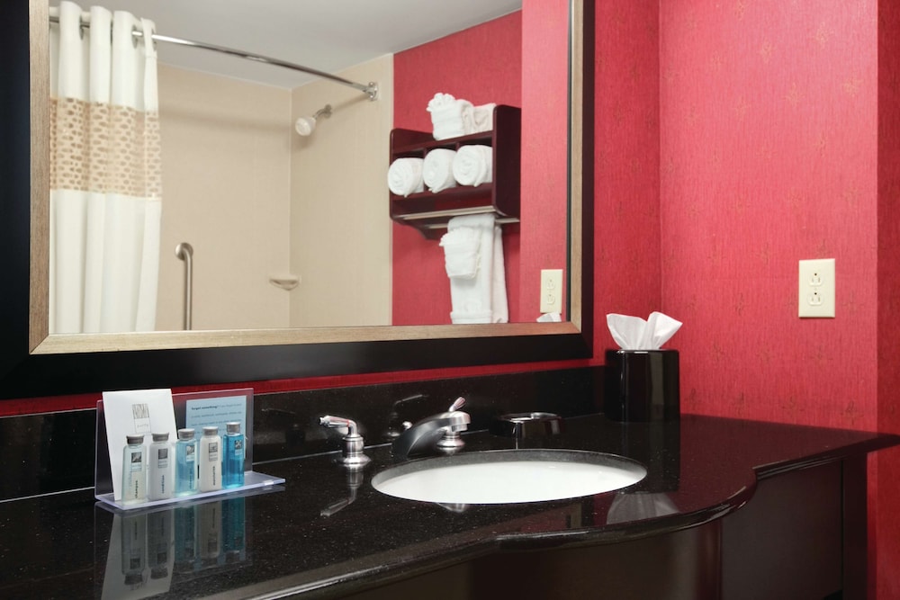 Hampton Inn & Suites Millington 20/59