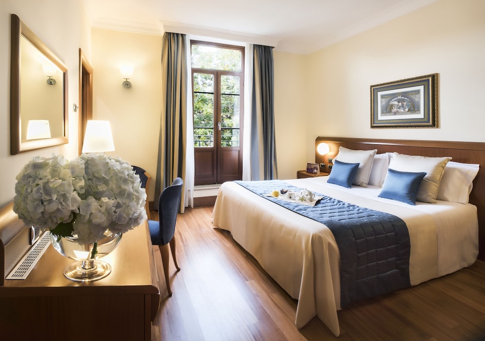 Ponte Sisto Hotel 24/74
