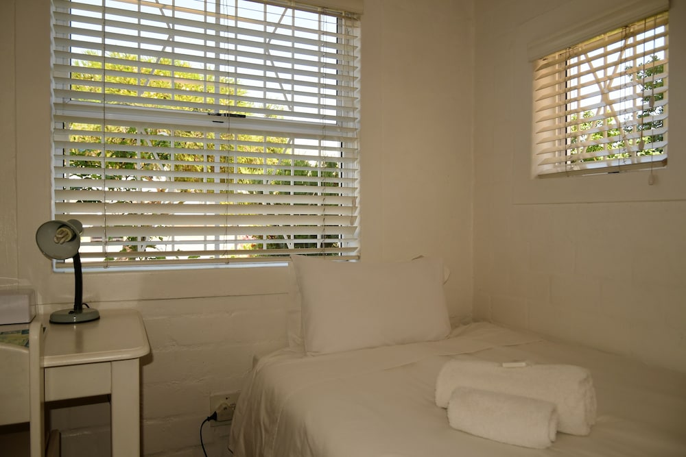 Bradclin At York Place 36/38