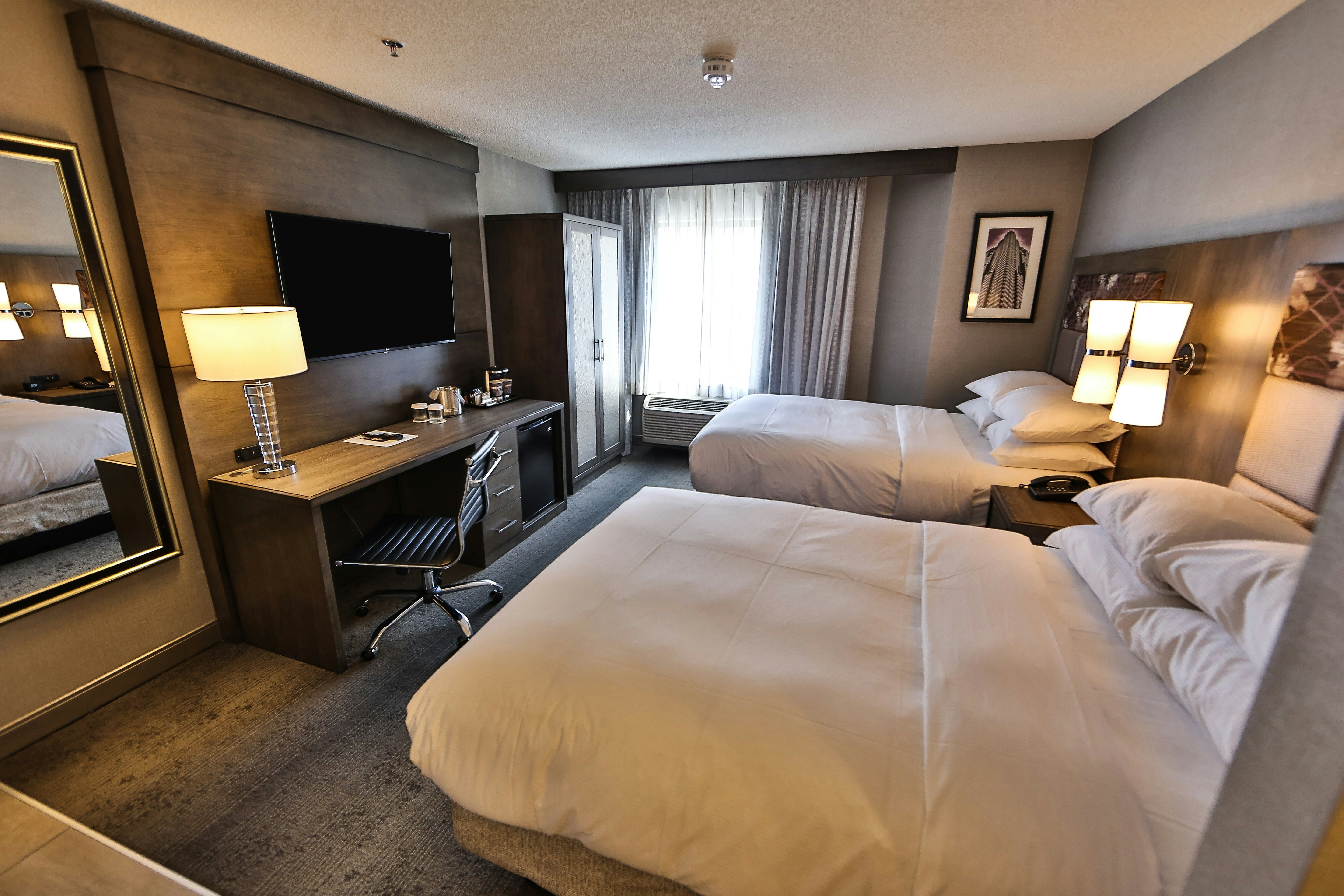 ROOM, 2 DOUBLE BEDS