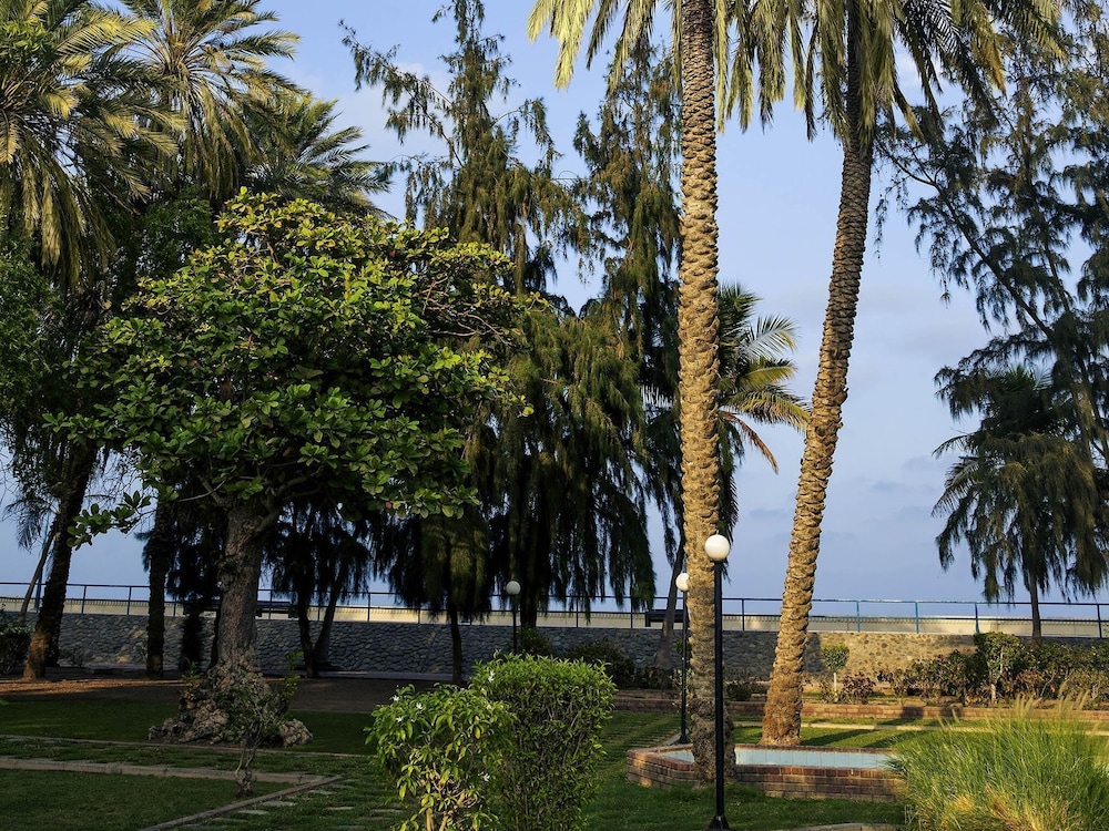 Mercure Sohar 42/49