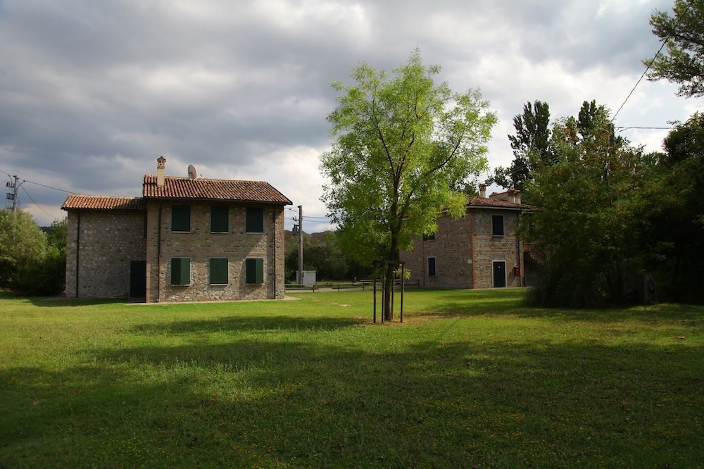 Villaggio Della Salute Piu 64/68