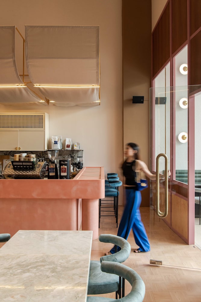AMI Suites 40/50
