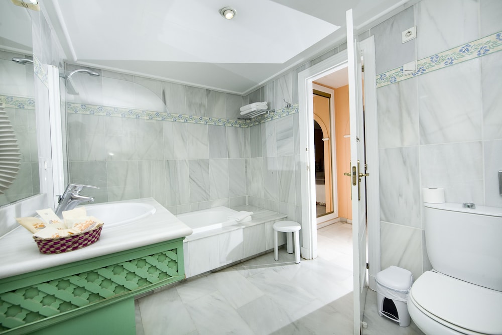 Aparthotel Monarque Sultan 15/72
