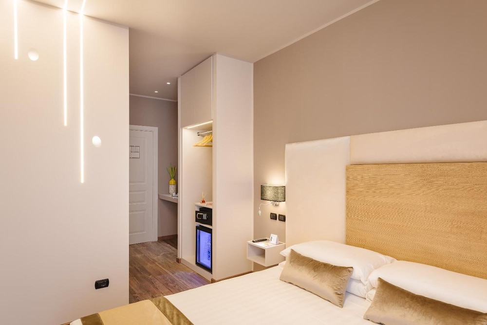 Etruska Luxury Trastevere 30/56