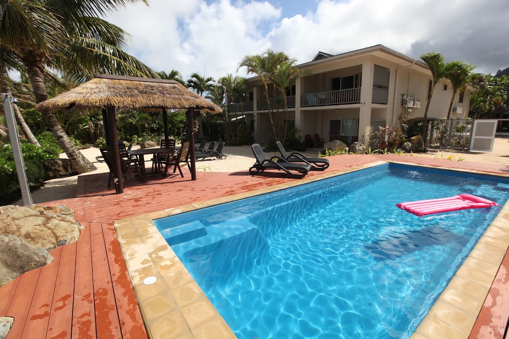 Moana Sands Beachfront Villas 25/50