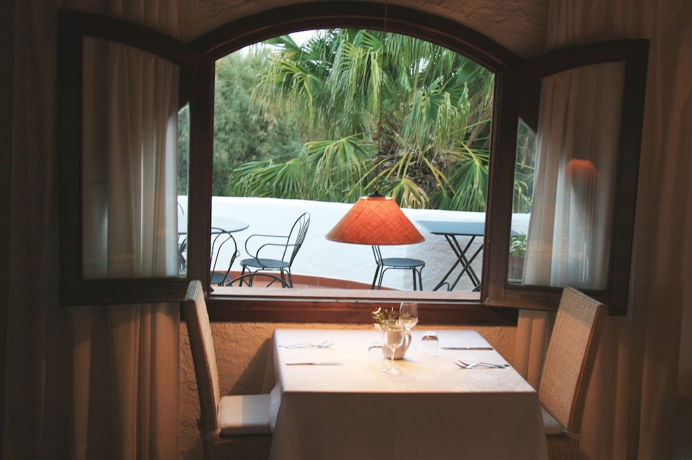Villa Mediterranea 10/28