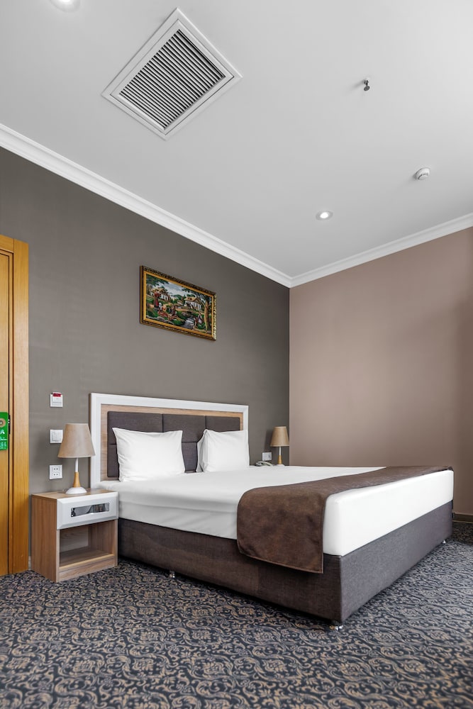 Metro City Hotel 17/44