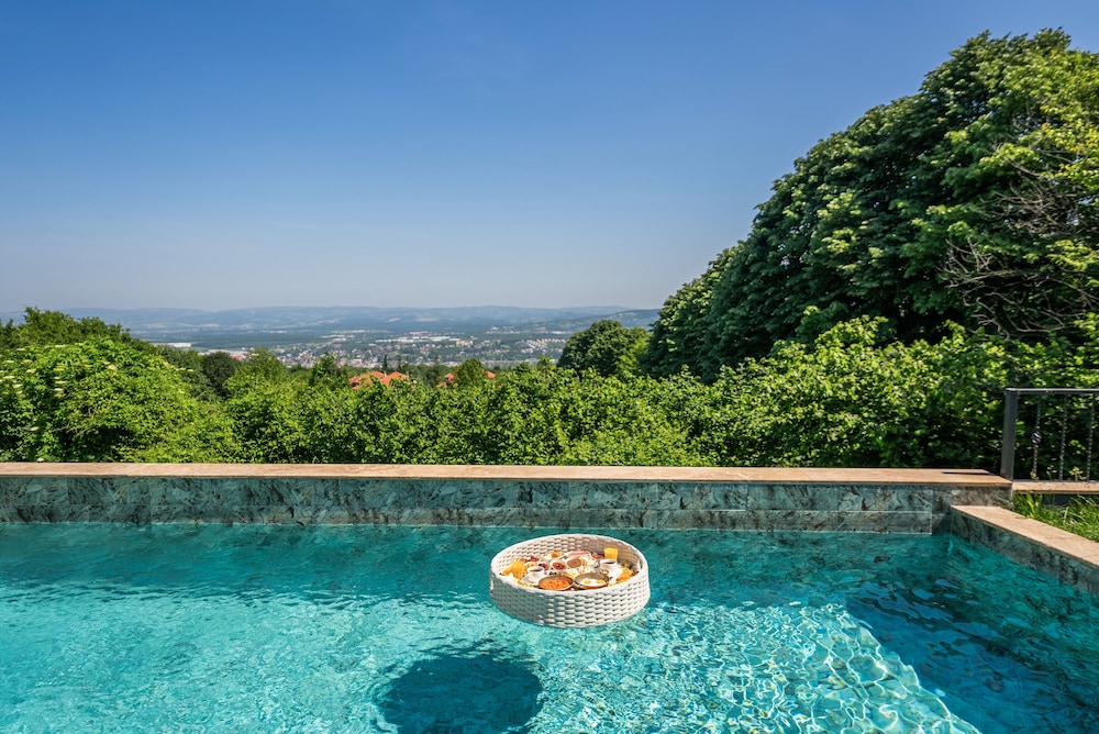 Alya Kartepe Villa Hotel 39/50