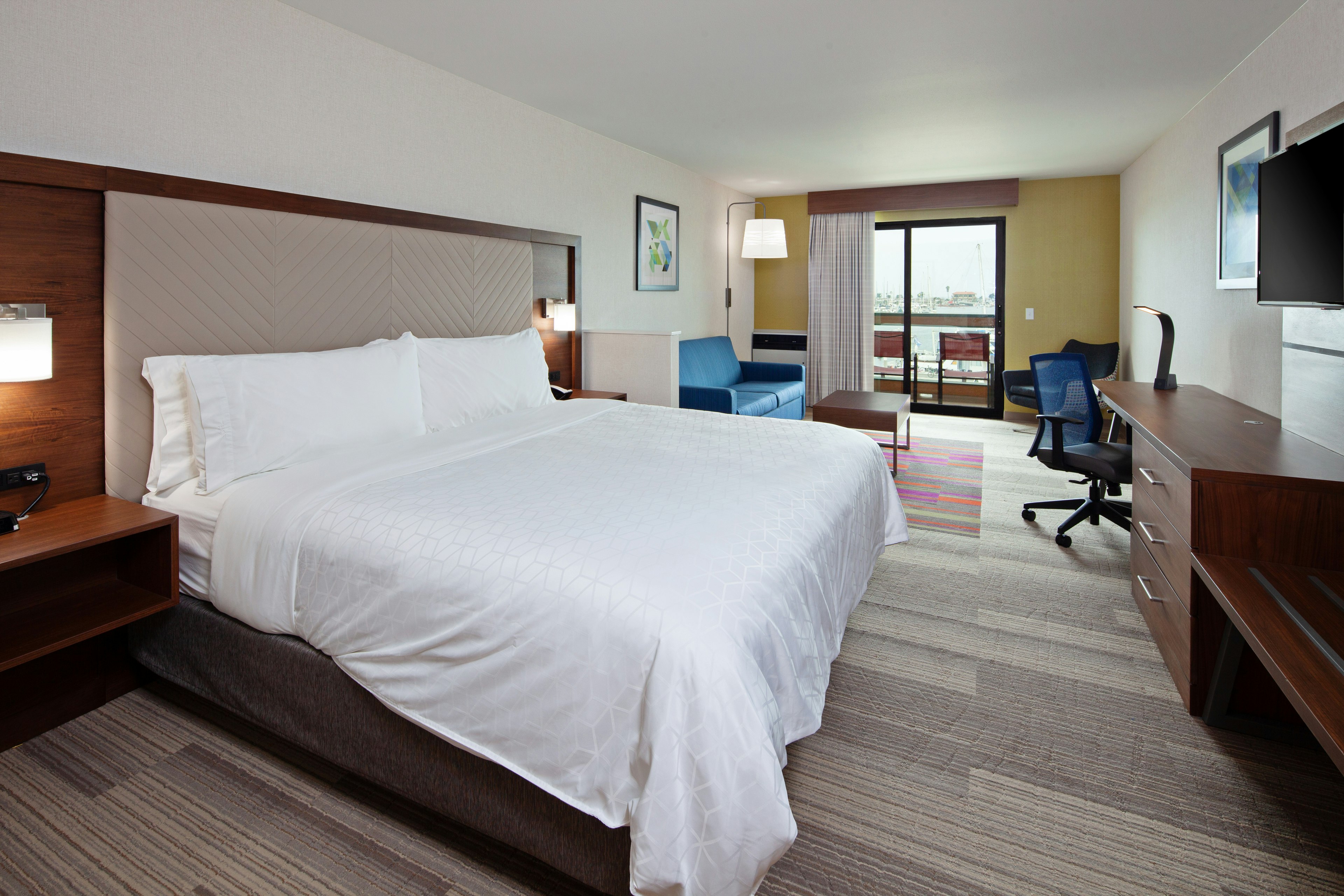 Holiday Inn Express Hotel Suites Ventura Harbor 21/69
