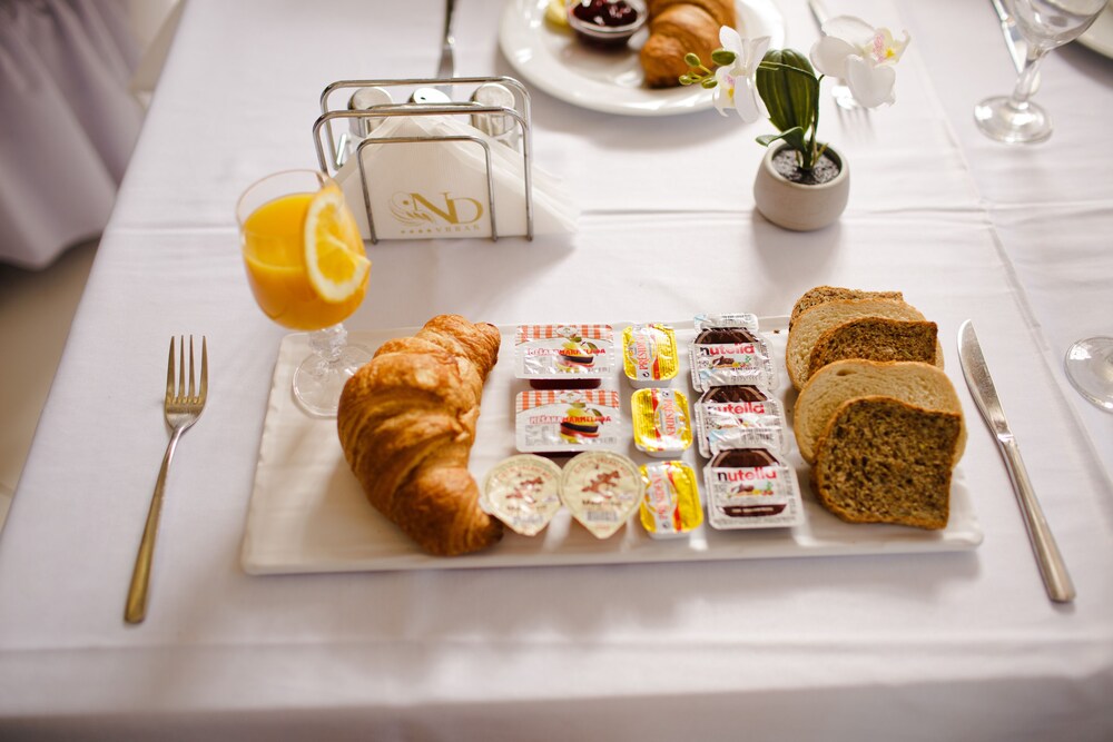 Hotel Vrbak 24/36