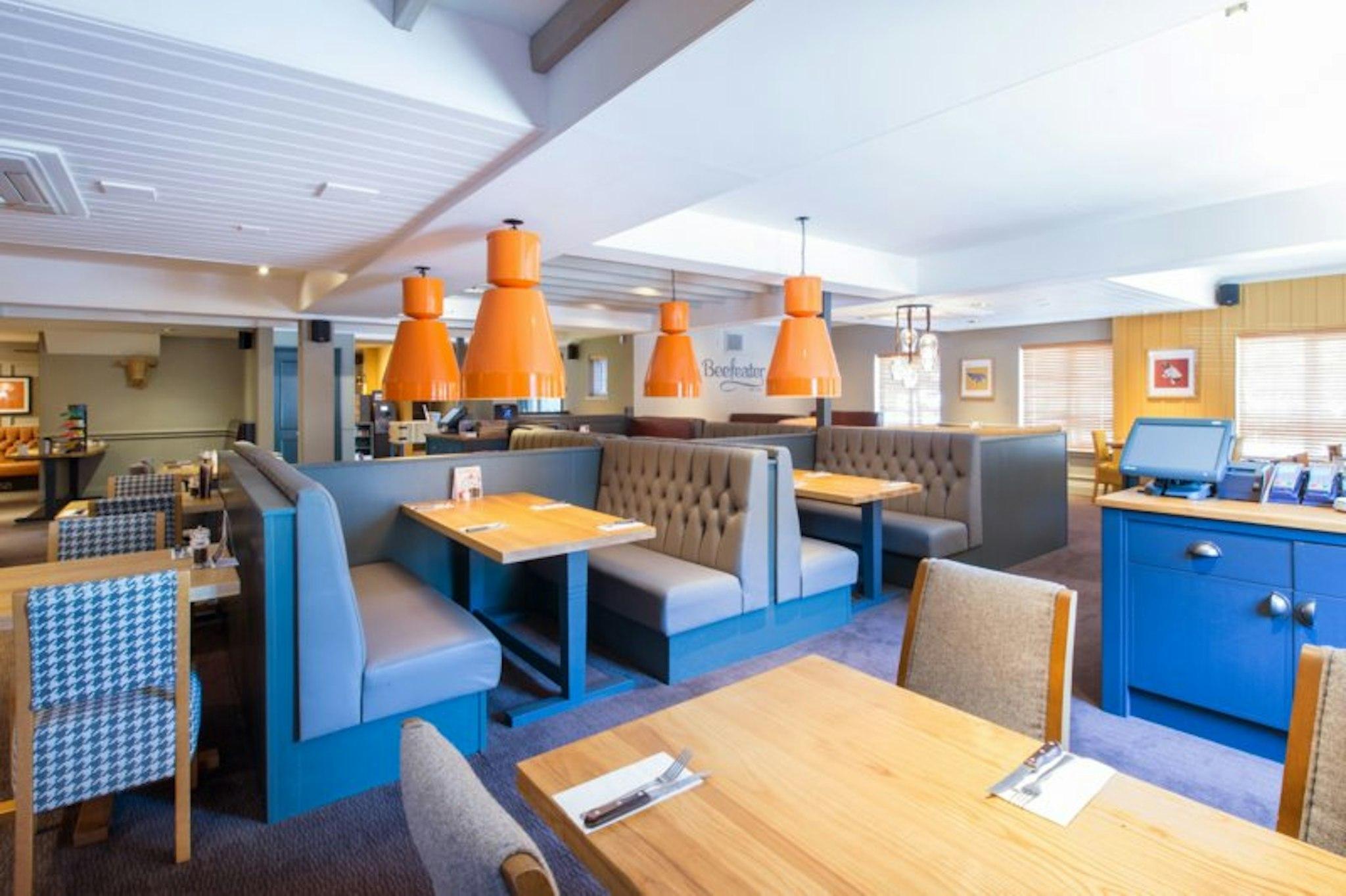 Premier Inn Newport Wales (M4, J24) 30/38