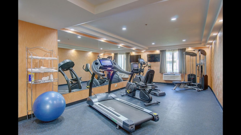 Baymont Inn And Suites Kingston Plymouth Bay 25/42