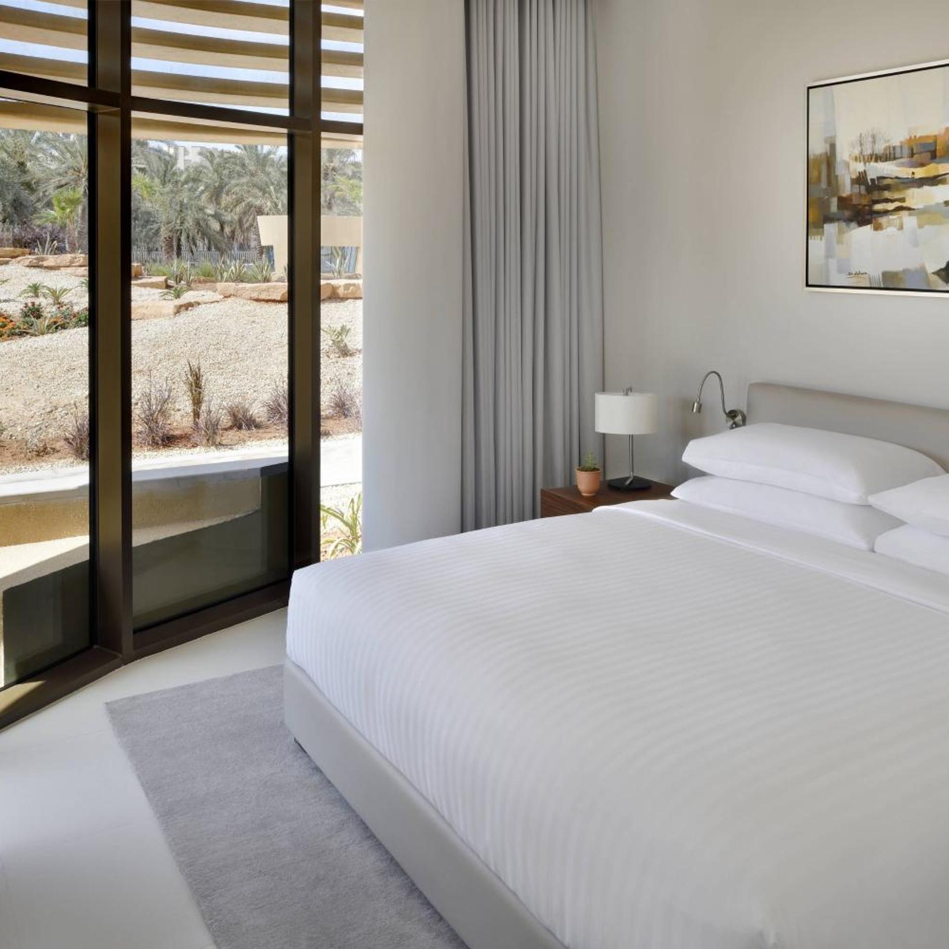 1 Bedroom, Apartment, King Bed, Terrace Level