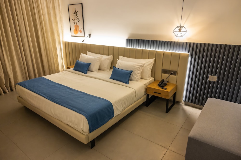 Le Grove Hotel, Jounieh 27/76