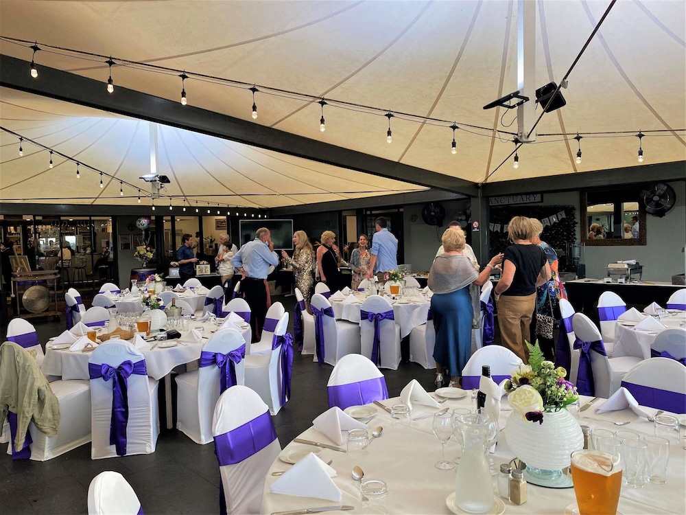Mercure Bunbury Sanctuary Golf Resort 53/72