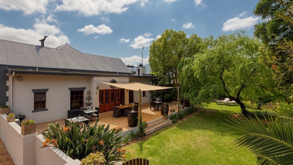 Sauvignon Country Lodge 29/38