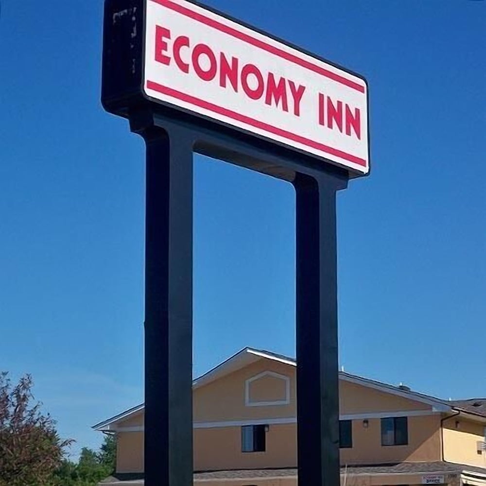 Economy Inn Wentzville 6/36