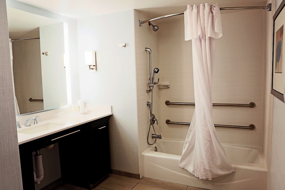 Homewood Suites by Hilton Asheville-Tunnel Road 19/51