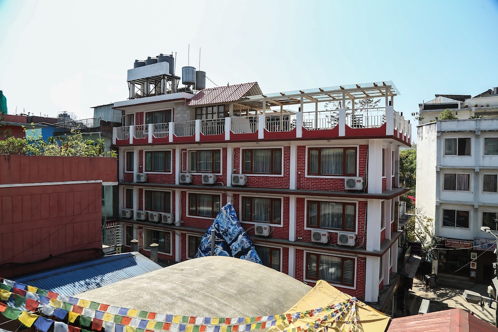 Hotel Himalayan Oasis 4/50