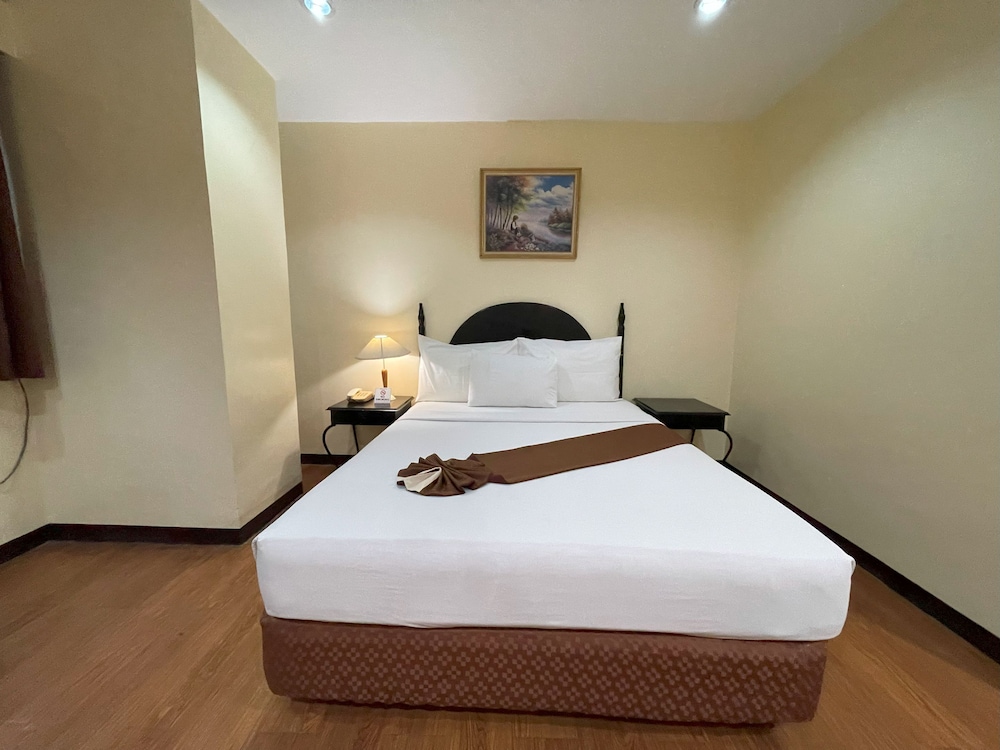 غرفة ديلوكس، Golden Peak Hotel and Suites powered by Cocotel 3/10