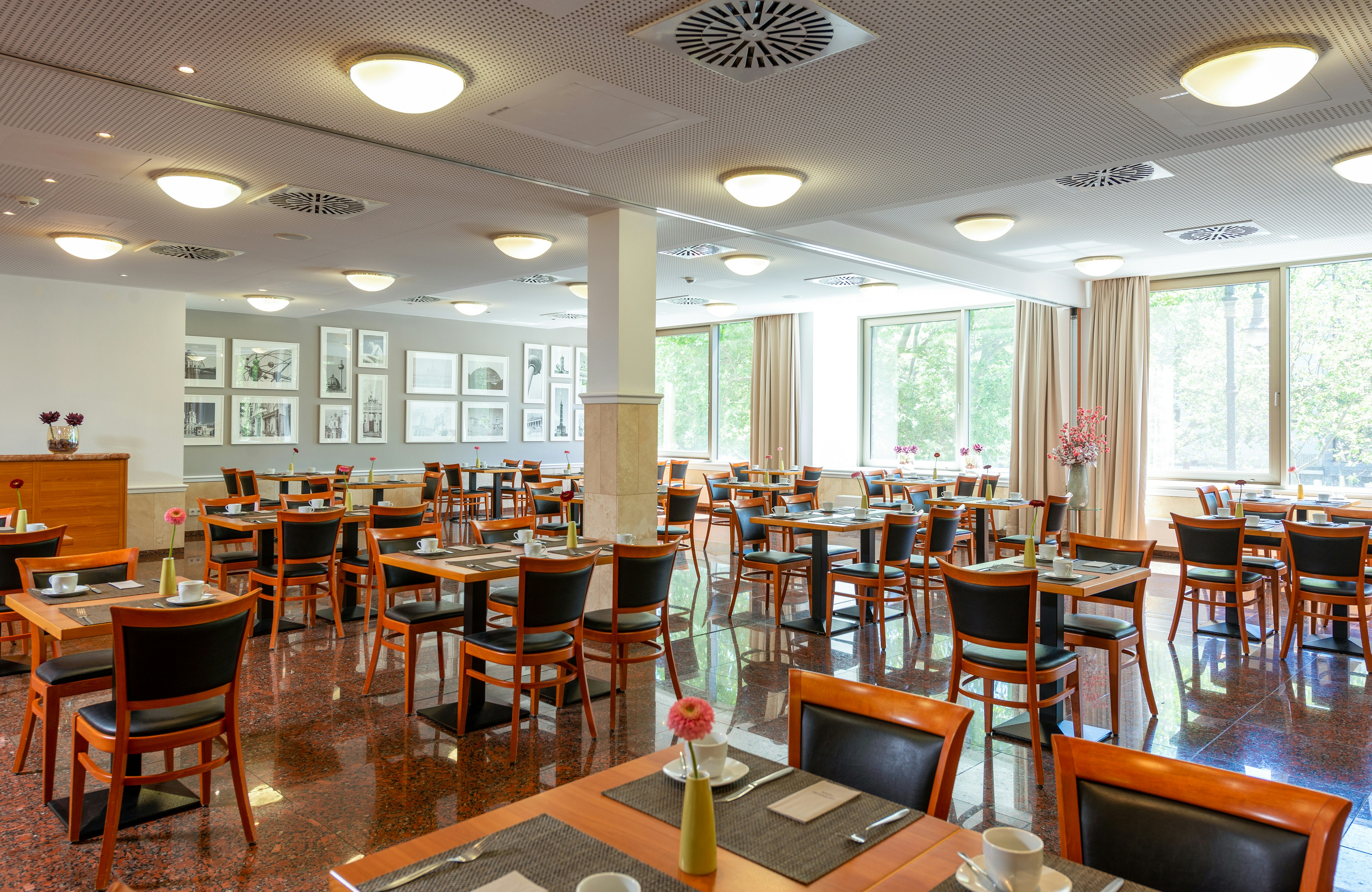 Leonardo Hotel Berlin KU DAMM 25/31