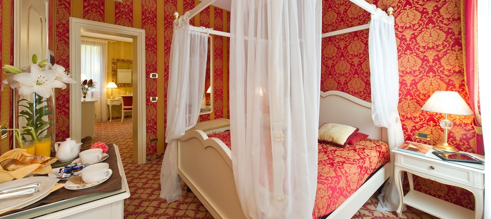 Hotel Savoia e Jolanda, WorldHotels Elite 26/66