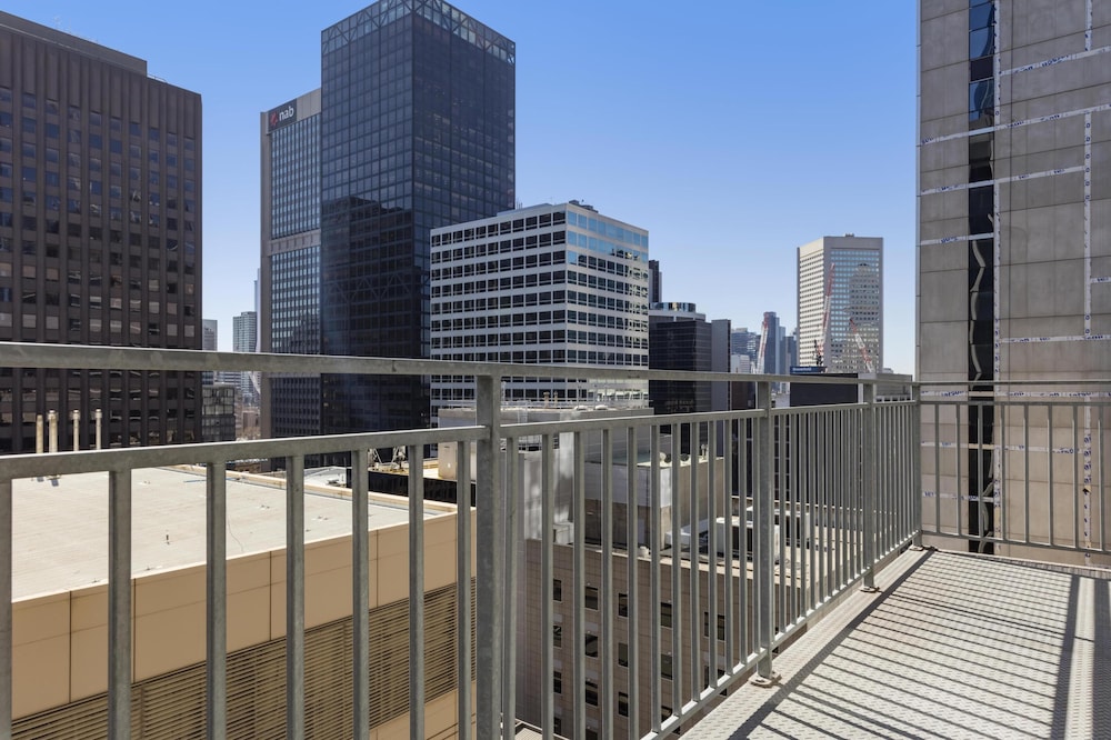 Oaks Melbourne on Collins Suites، ملبورن 29/50