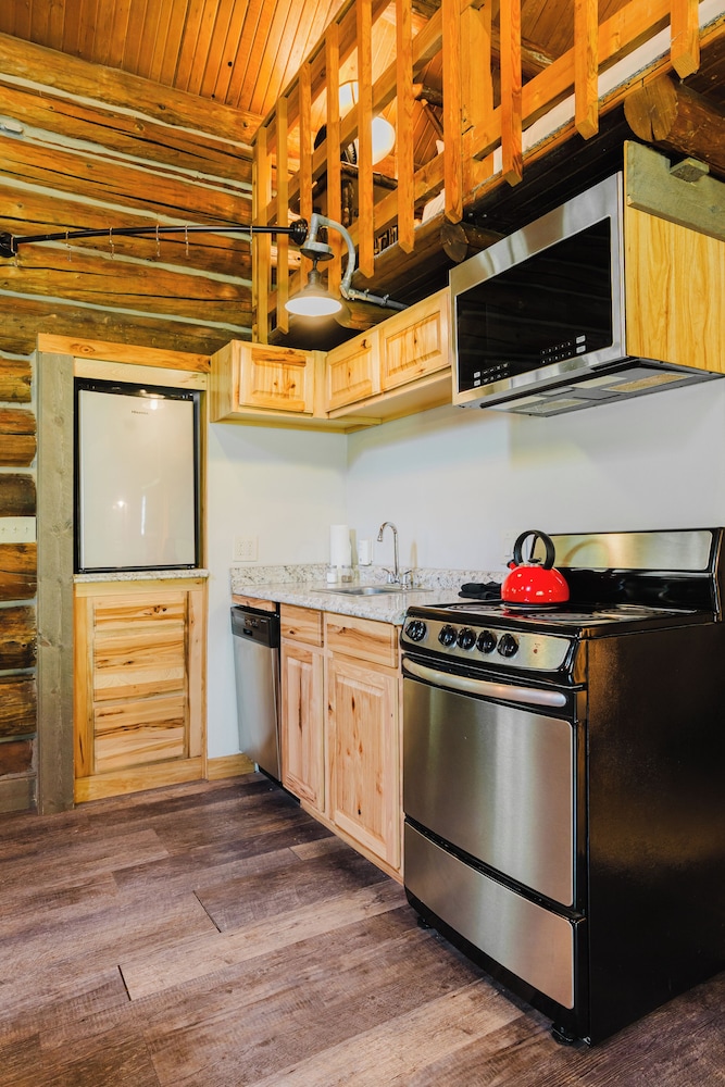 Alta Crystal Resort by Gravity Haus 9/50