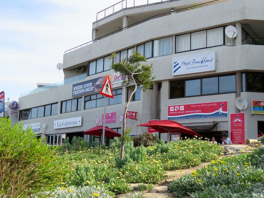 Plett Beachfront Accommodation 1/50