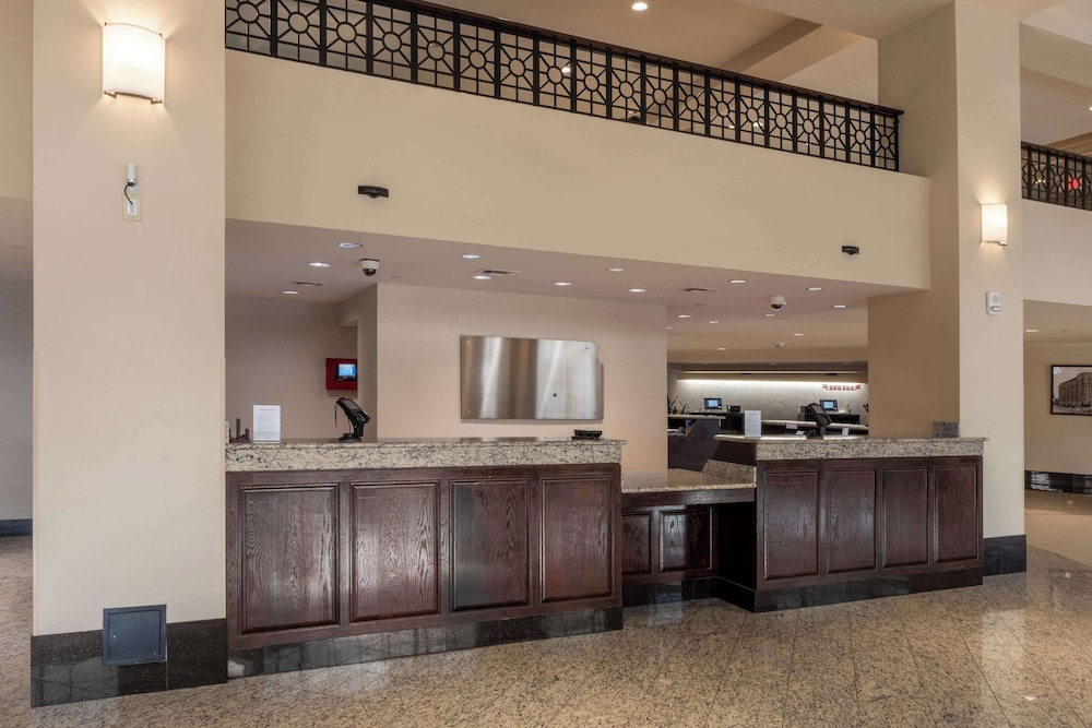 Drury Plaza Hotel Broadview Wichita 7/50